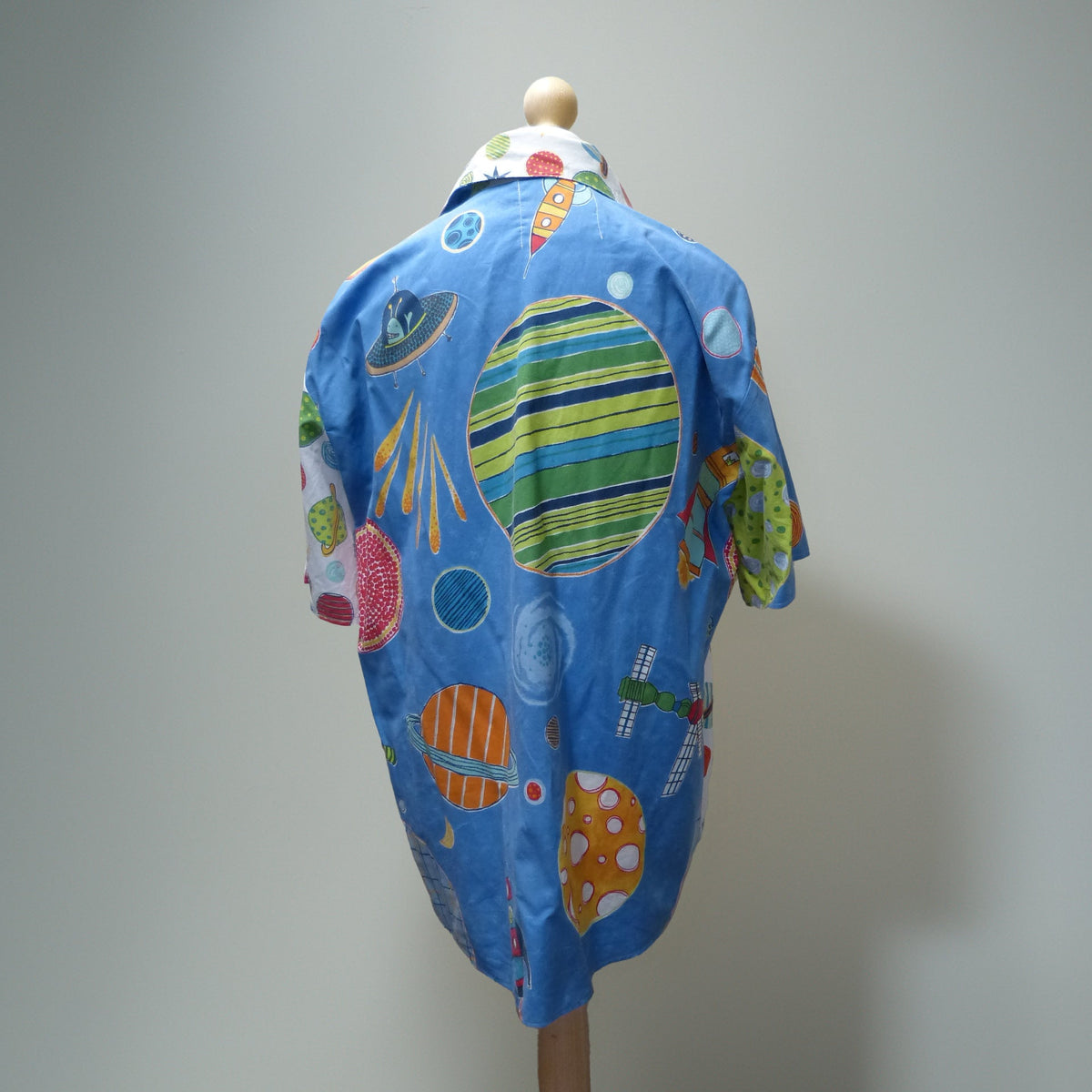 5 Things to Know Before Buying Fabric Online - Sew Revamp