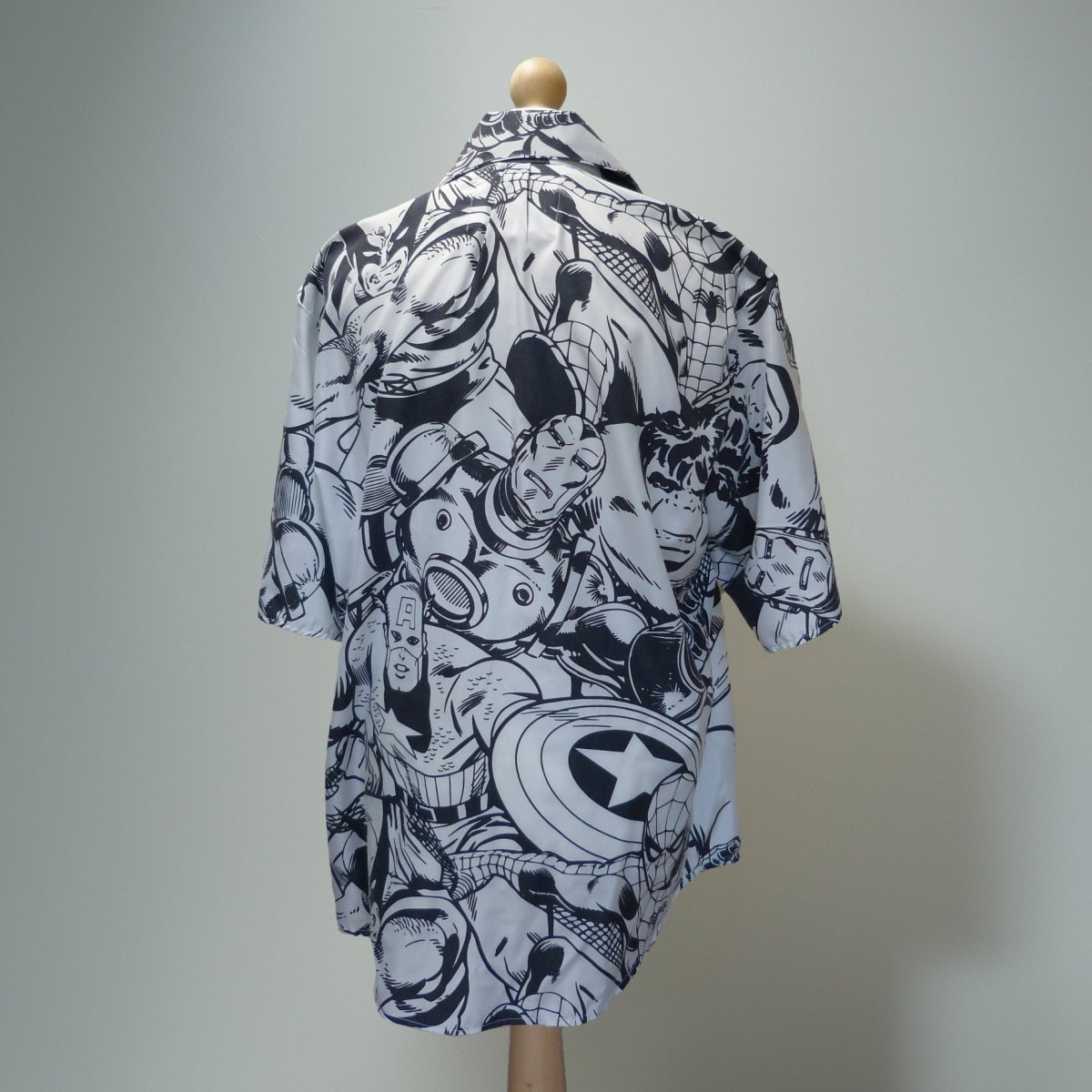 Simply marvellous Neck 20" chest 130cm/ 51" - Sew Revamp
