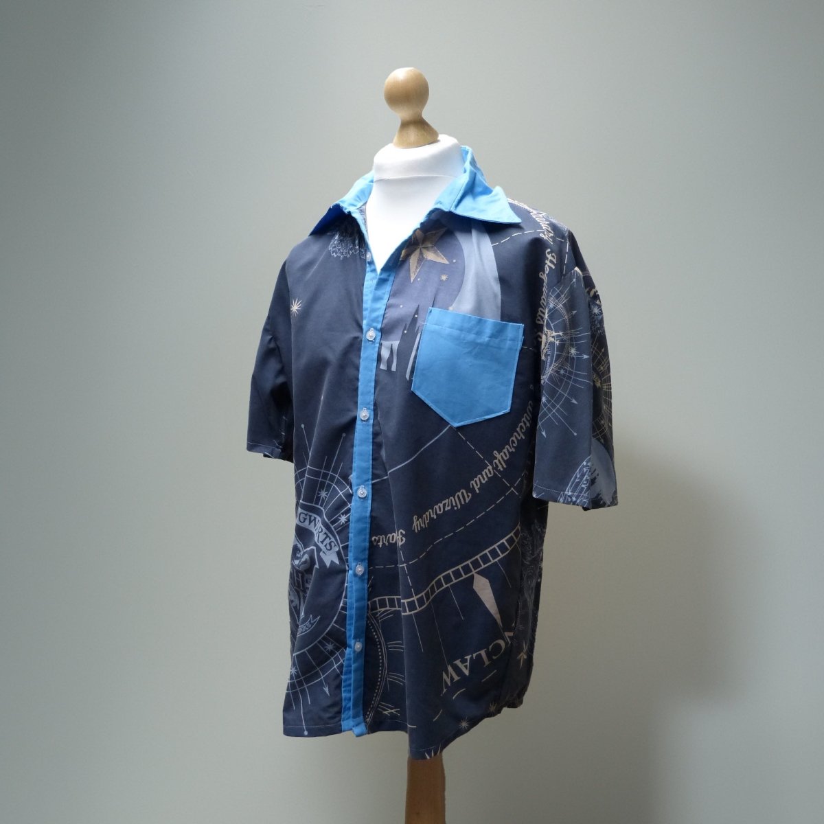 Spells & potions Neck 19" chest 127cm /50" - Sew Revamp