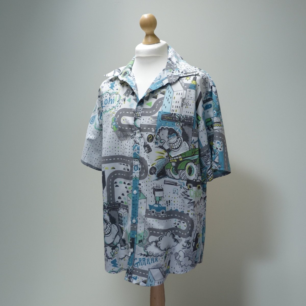 The great Gorilla Neck 20" chest 132cm /52" - Sew Revamp