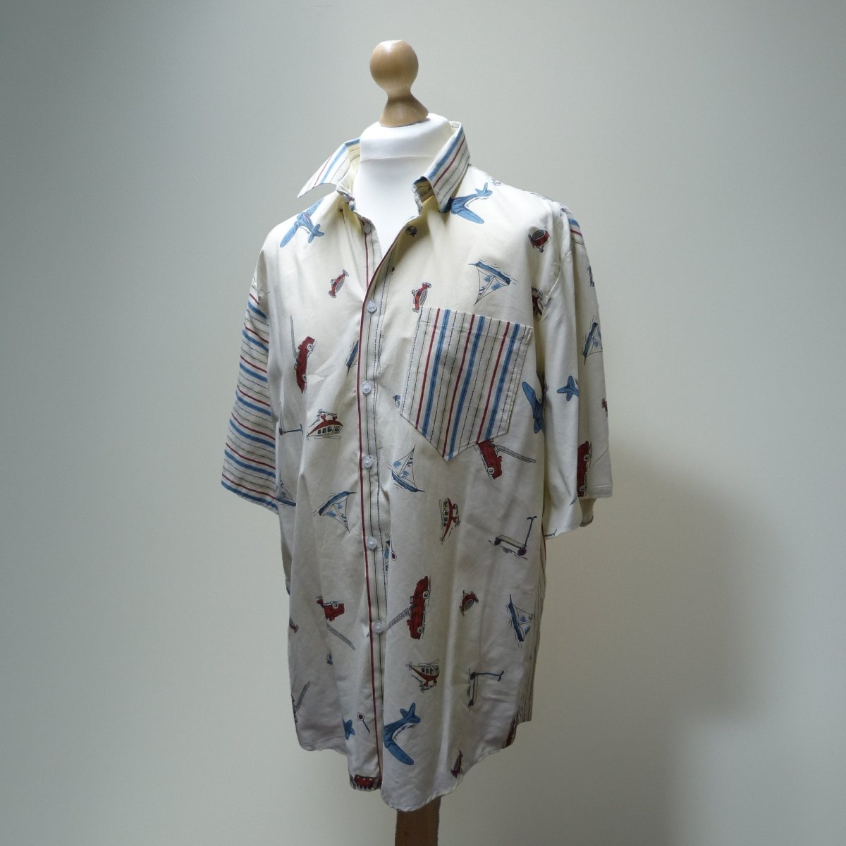 Vintage rides Neck 20" chest 127cm /50" - Sew Revamp